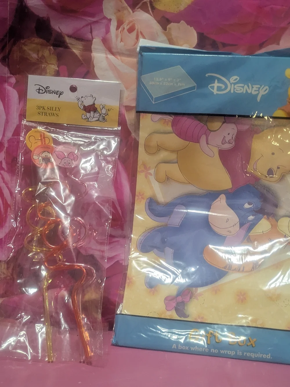Disney Pink Winnie the Pooh Party Set with Pink Metallic Straws